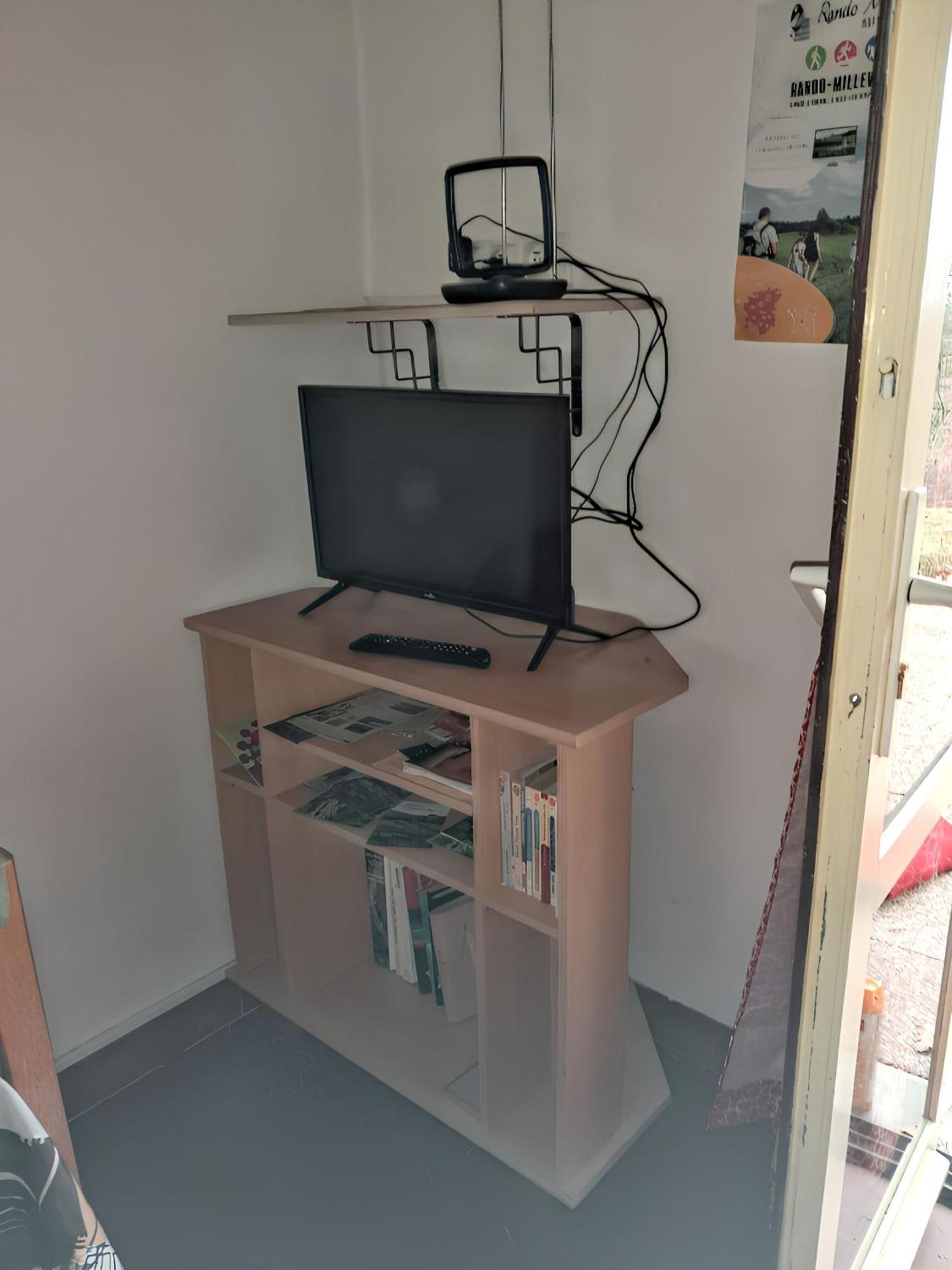 Studio Charmant A Treignac Avec Terrasse De 22 M² Exterior photo